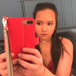 Meet your Posher, Divine